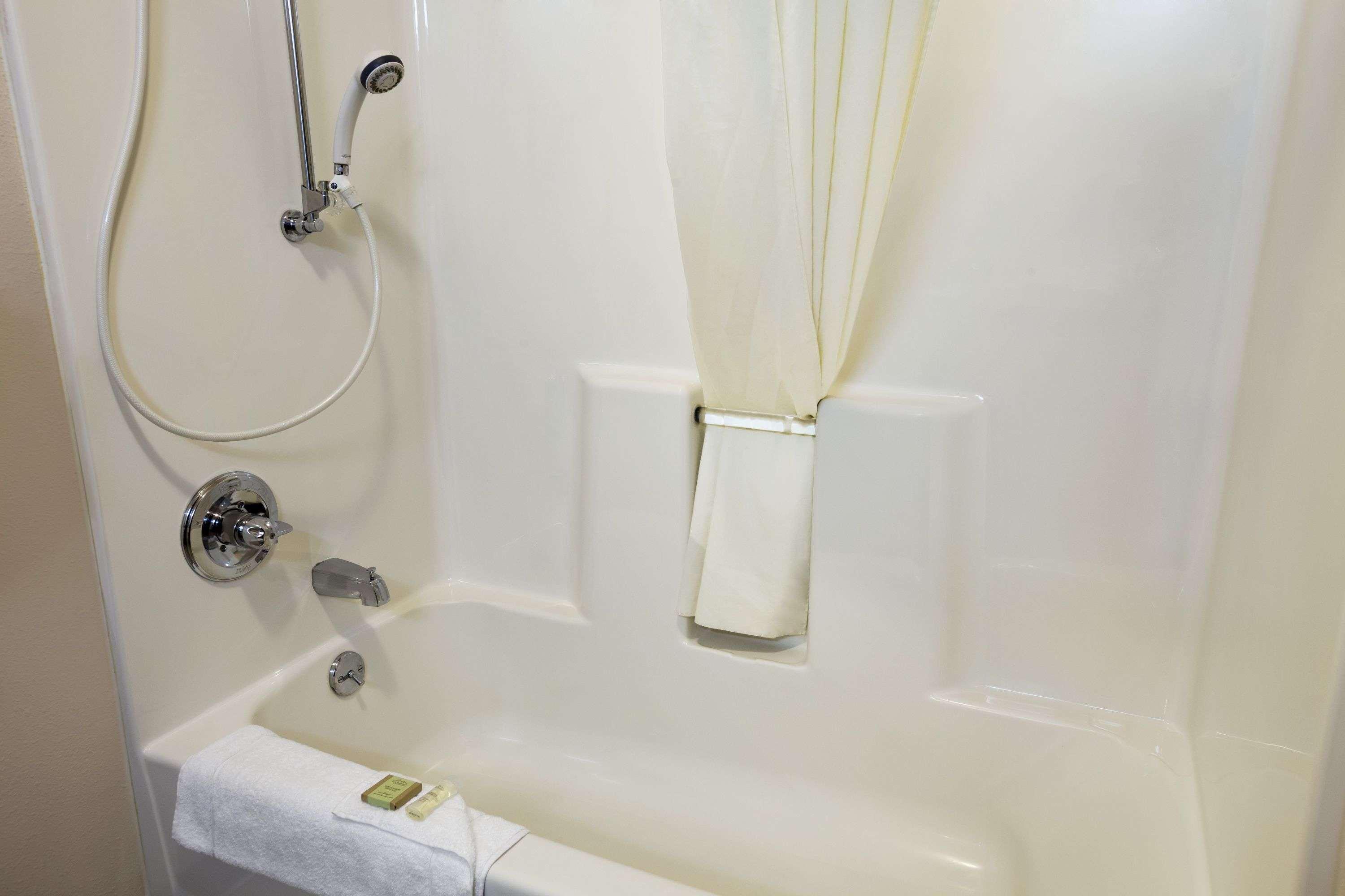Super 8 By Wyndham Colorado Springs Airport Motel Ngoại thất bức ảnh