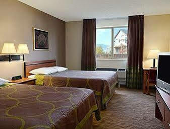 Super 8 By Wyndham Colorado Springs Airport Motel Ngoại thất bức ảnh